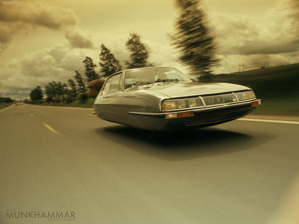 flying_citroen_sm_by_jacobmunkhammar-d5vni8x